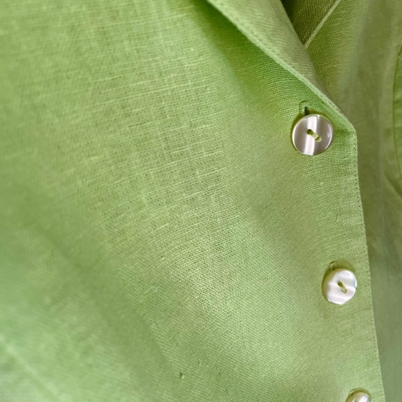 Size 14 calf length honeydew green 90s button down dress - Picture 4 of 4